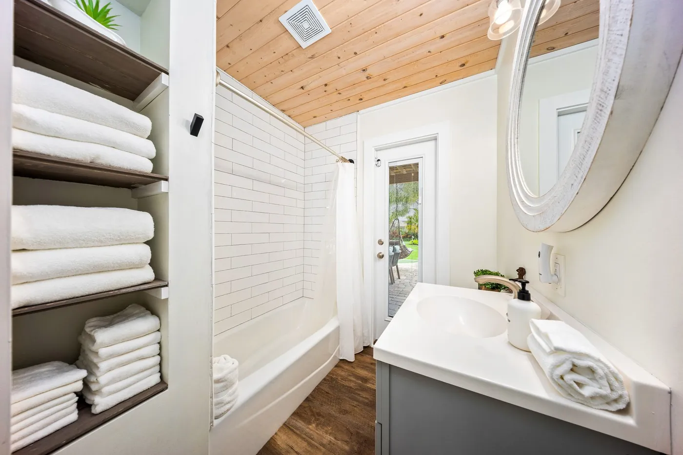 Family Tides bathroom